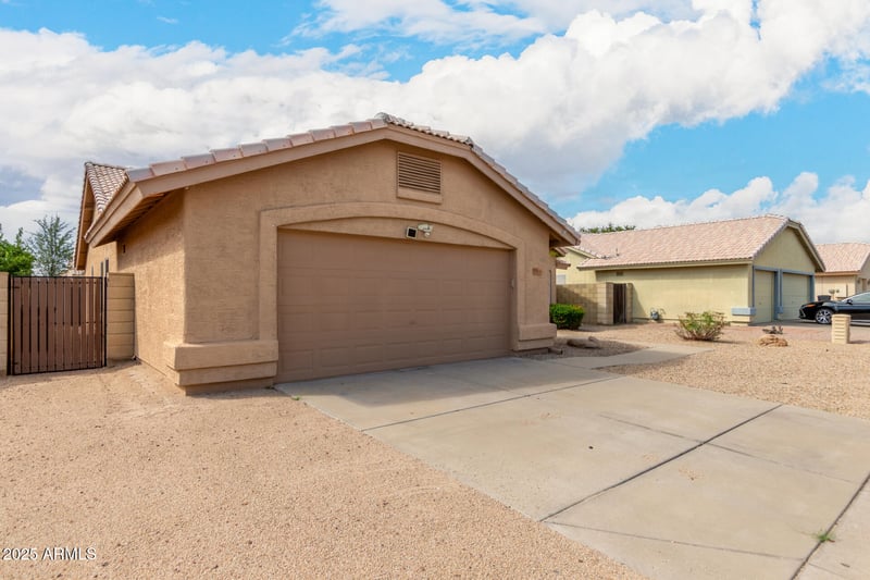 17638 45th St, Phoenix, AZ 85032