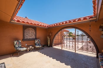 17638 Conquistador Dr, Sun City West, AZ 85375