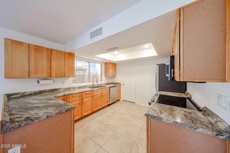 17639 35th Way, Phoenix, AZ 85032