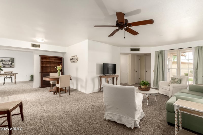 17639 99th Dr, Sun City, AZ 85373