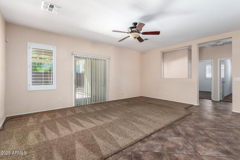 17639 Caribbean Ln, Surprise, AZ 85388