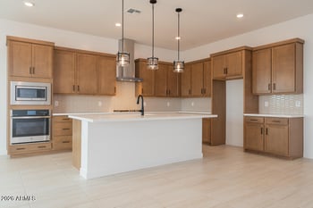 17641 Highland Ave, Goodyear, AZ 85395