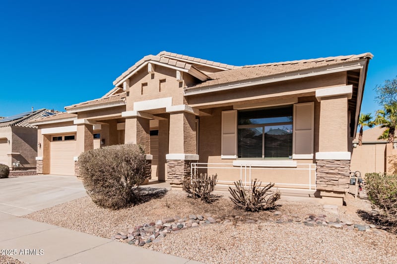 17642 Pershing St, Surprise, AZ 85388