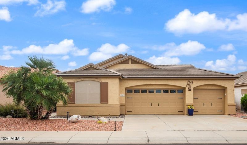 17643 W Weatherby Dr, Surprise, AZ 85374