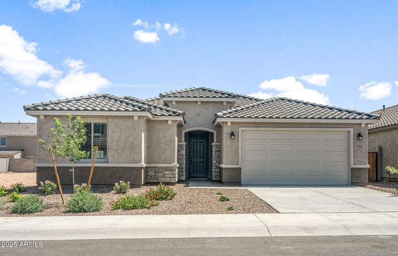 17645 Palo Verde Dr, Litchfield Park, AZ 85340