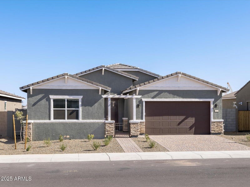 17646 Mariposa Dr, Goodyear, AZ 85395