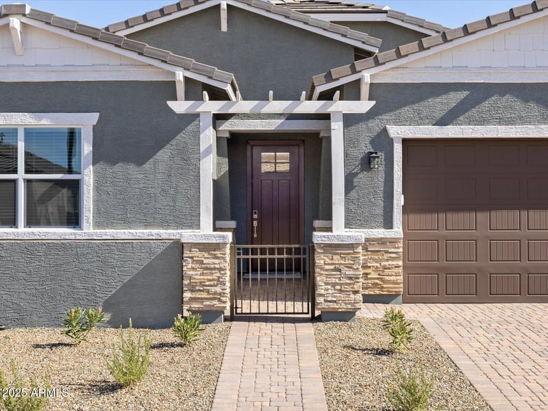 17646 Mariposa Dr, Goodyear, AZ 85395