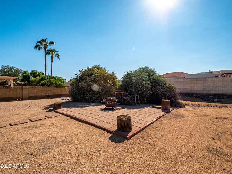 17646 Whispering Oaks Dr, Sun City West, AZ 85375