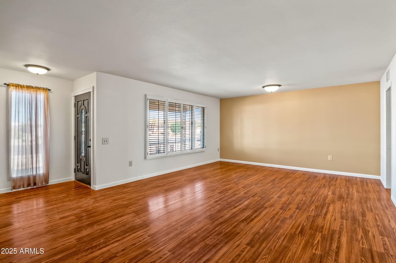 17646 Whispering Oaks Dr, Sun City West, AZ 85375