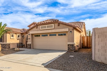 17647 Georgia Dr, Surprise, AZ 85388