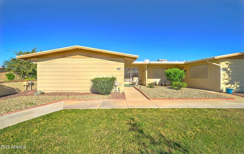 17651 99th Dr, Sun City, AZ 85373