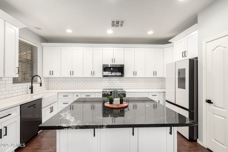17655 114th Ln, Surprise, AZ 85378