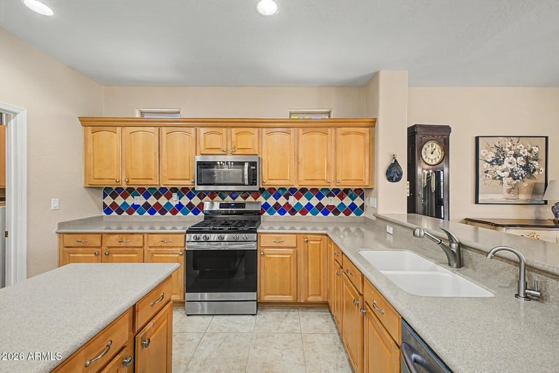 17658 W Calistoga Dr, Surprise, AZ 85387