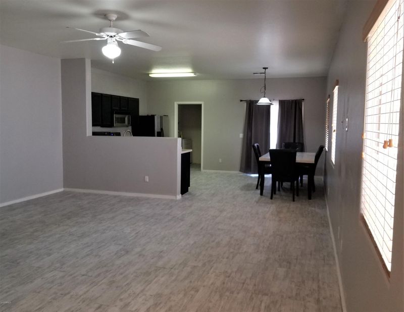 1766 E Silversmith Trl, San Tan Valley, AZ 85143