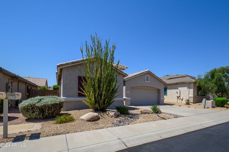 17665 W Ingleside Dr, Surprise, AZ 85374