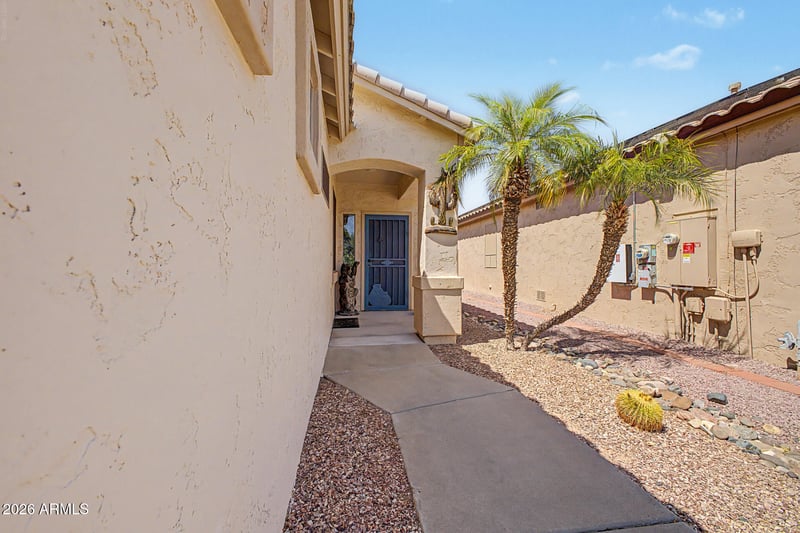 17674 W Sunbelt Dr, Surprise, AZ 85374