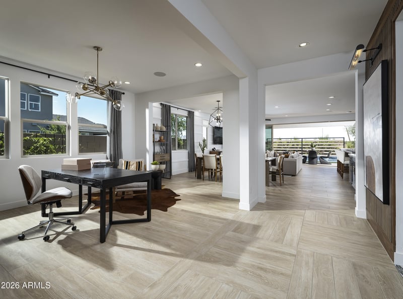 17698 Wildwood St, Surprise, AZ 85388