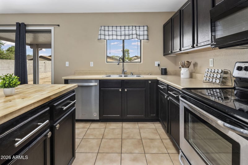 1770 E Denim Trl, San Tan Valley, AZ 85143