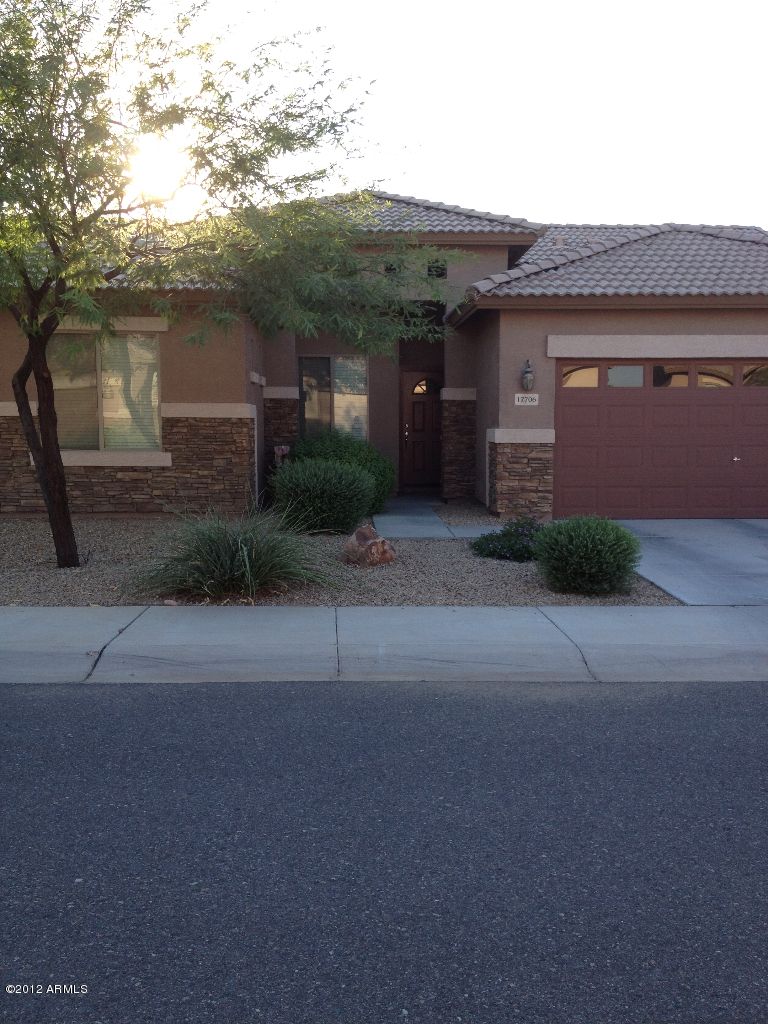 17706 N 89th Dr E, Peoria, AZ 85382