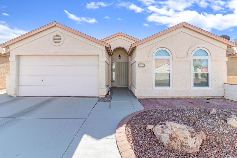 1771 E Westchester Dr, Chandler, AZ 85249