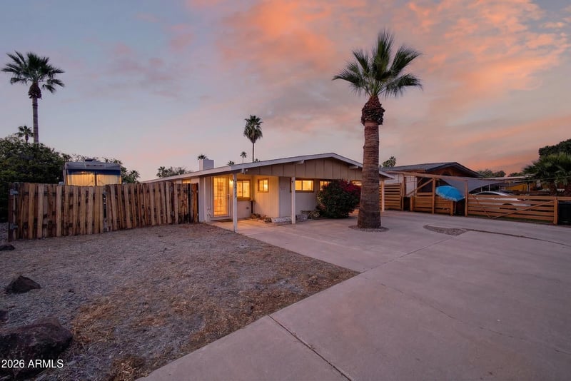 1771 74th St, Mesa, AZ 85209