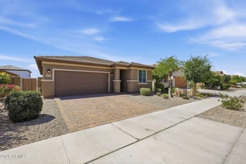 17715 Via De Luna Dr, Surprise, AZ 85387