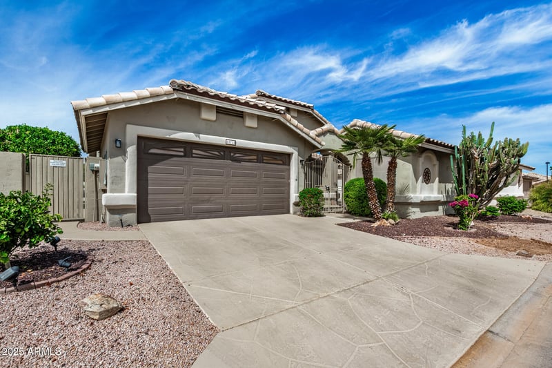 17718 Desert Flower Trl, Surprise, AZ 85374