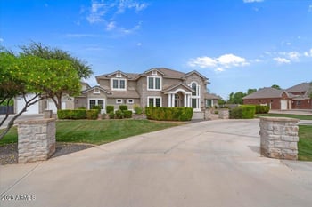 17718 San Carlos Way, Gilbert, AZ 85298