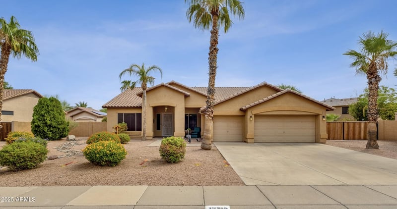 17719 67th Ln, Glendale, AZ 85308
