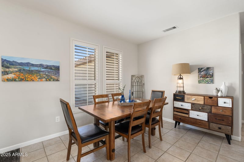 17723 Escalante Ln, Surprise, AZ 85374