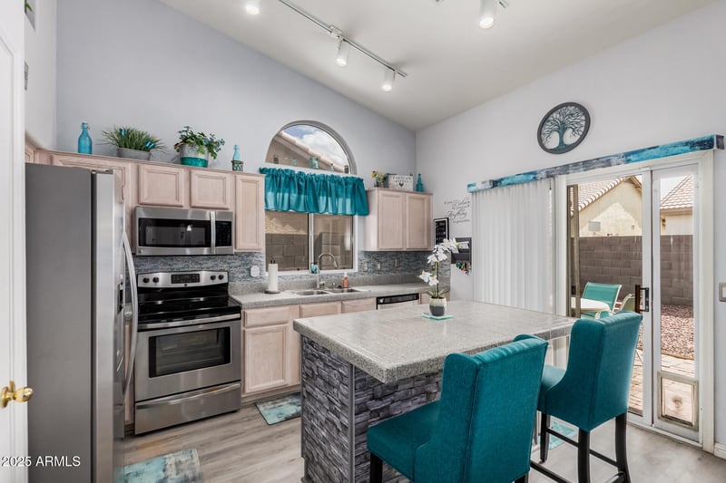 1773 Constitution Dr, Chandler, AZ 85225