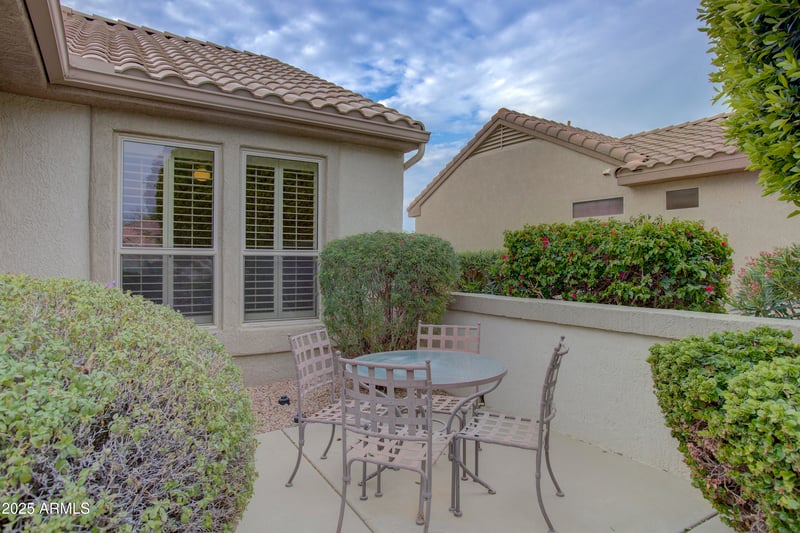 17733 Escalante Ln, Surprise, AZ 85374