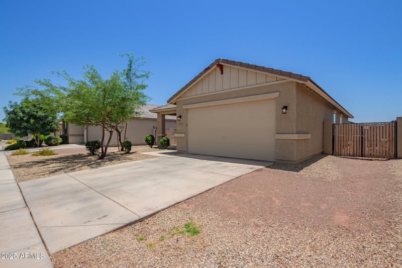 17735 Jessie Ln, Surprise, AZ 85387