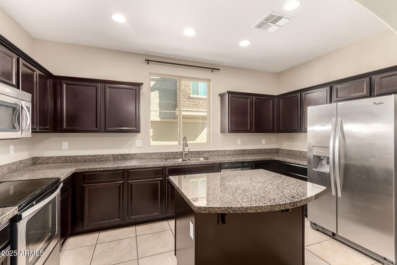 17737 Mandalay Ln, Surprise, AZ 85388