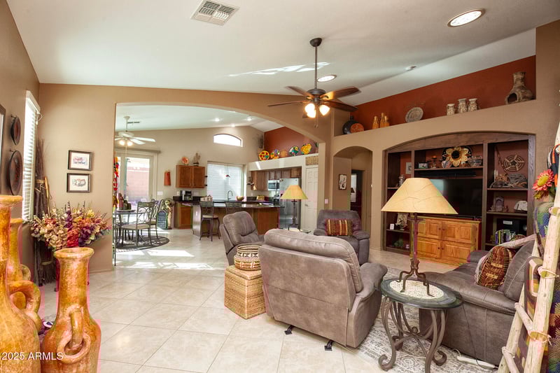 17738 Phoenician Dr, Surprise, AZ 85374
