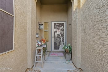 1774 W Green Tree Dr, San Tan Valley, AZ 85144