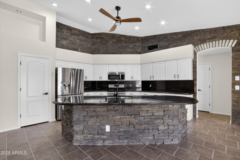 17740 Copper Ridge Dr, Goodyear, AZ 85338