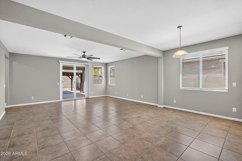 17742 Villa Hermosa Ln, Surprise, AZ 85387