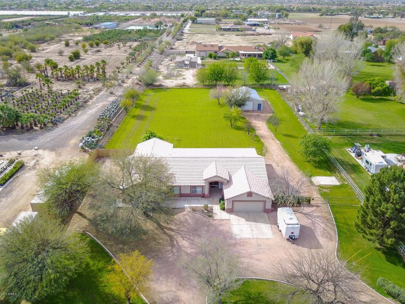 17743 E Brooks Farm Rd, Gilbert, AZ 85298