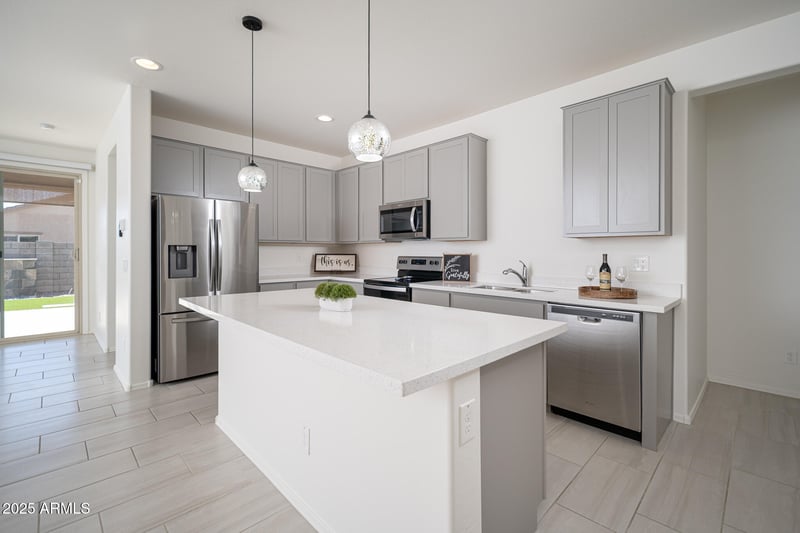 17743 Jessie Ln, Surprise, AZ 85387