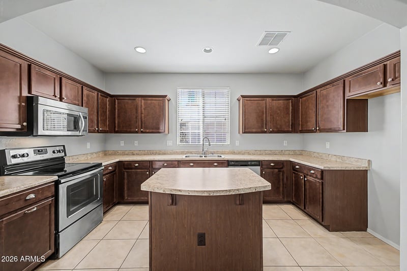 17746 Banff Ln, Surprise, AZ 85388