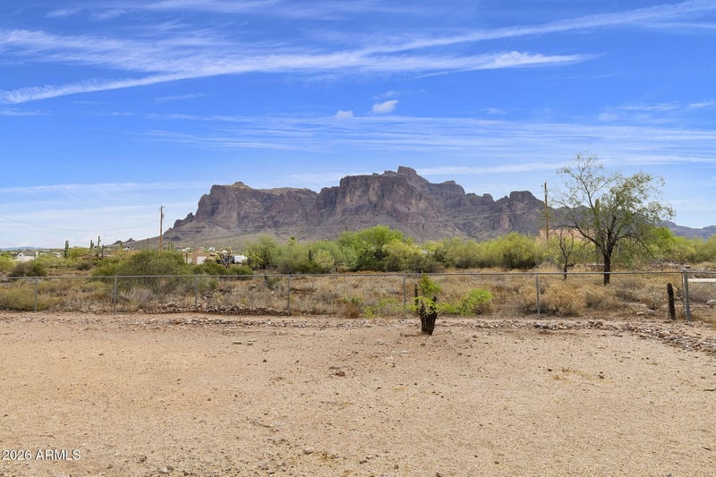 1775 Mountain View Rd, Apache Junction, AZ 85119