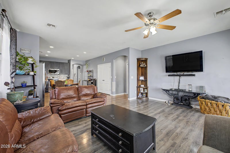 17753 Tonto St, Goodyear, AZ 85338