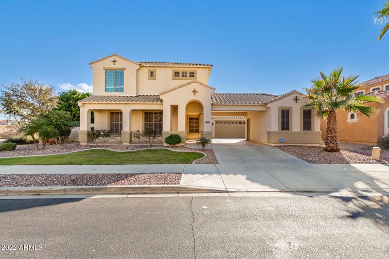 17755 W Dreyfus St, Surprise, AZ 85388