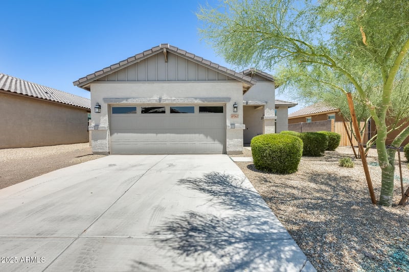17762 Paraiso Dr, Surprise, AZ 85387