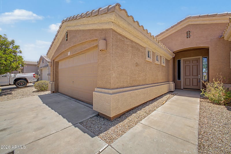 17767 Desert View Ln, Goodyear, AZ 85338