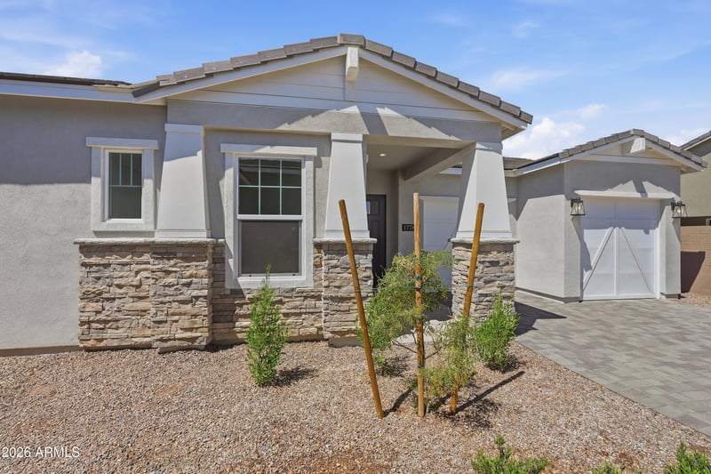 17767 Whitefish Dr, Surprise, AZ 85388