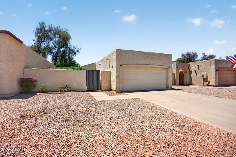 1777 El Monte Pl, Chandler, AZ 85224