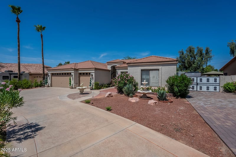 17770 66th Ln, Glendale, AZ 85308