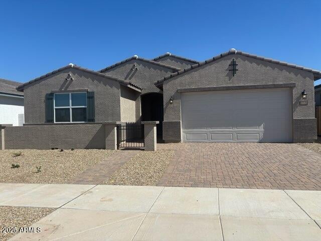 17770 Odeum Ln, Goodyear, AZ 85338